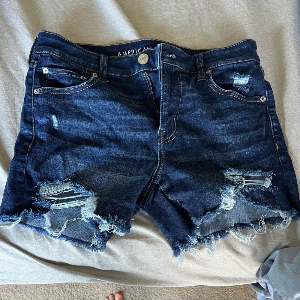 American Eagle Outfitters Women's Distressed Denim Shorts Next Level Stretch